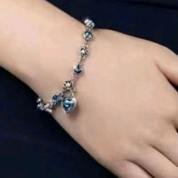Heart of Ocean Crystal Bracelet - Picture 3 of 6